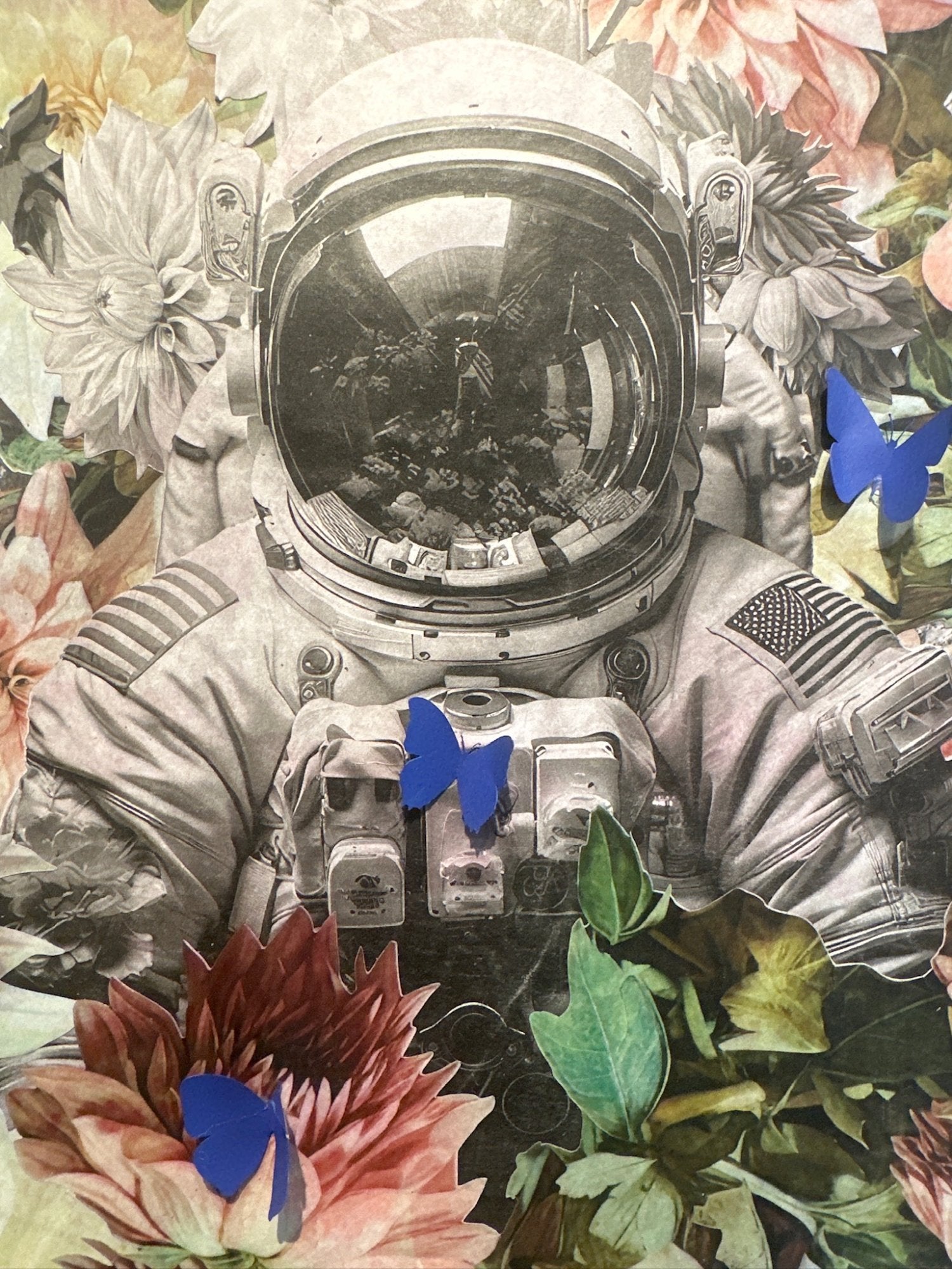 Fly Me To The Moon | Moon Flower Mission | Yuri Catania, 2023